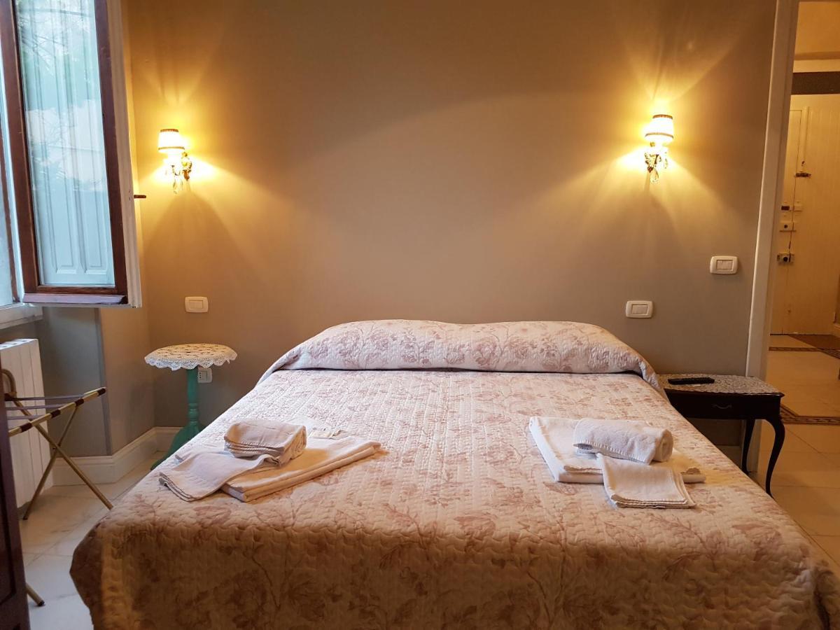 Villa Liberty Ofelia Locazioni Brevi Cagliari Buitenkant foto