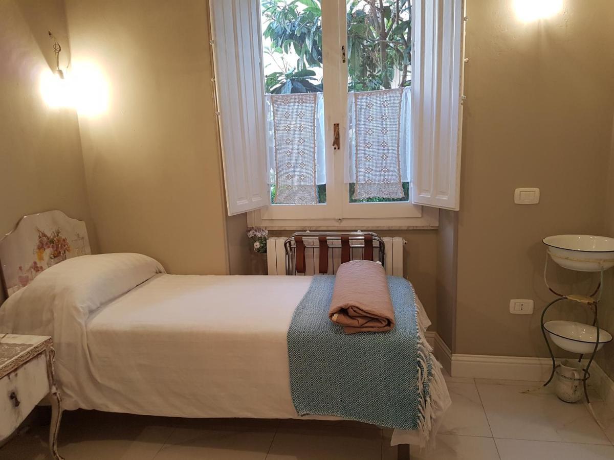 Villa Liberty Ofelia Locazioni Brevi Cagliari Buitenkant foto