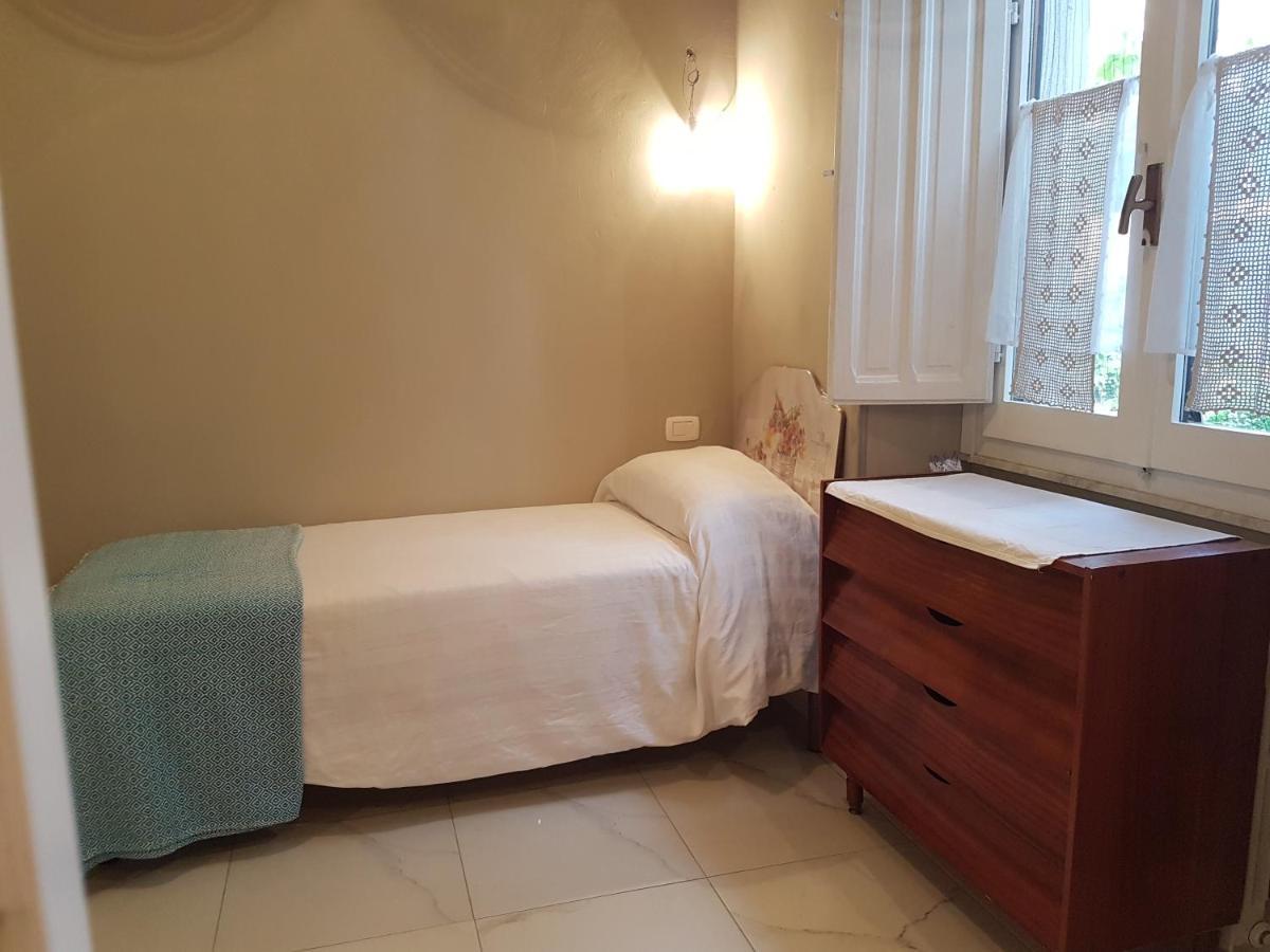 Villa Liberty Ofelia Locazioni Brevi Cagliari Buitenkant foto