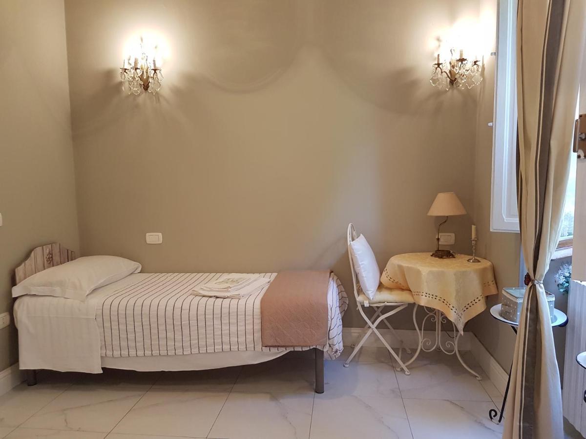 Villa Liberty Ofelia Locazioni Brevi Cagliari Buitenkant foto