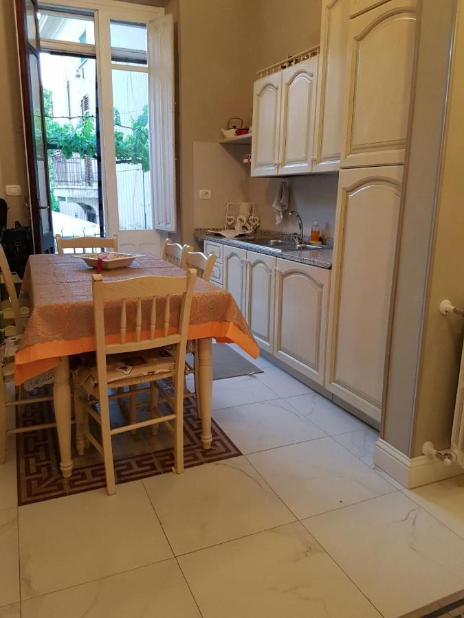 Villa Liberty Ofelia Locazioni Brevi Cagliari Buitenkant foto