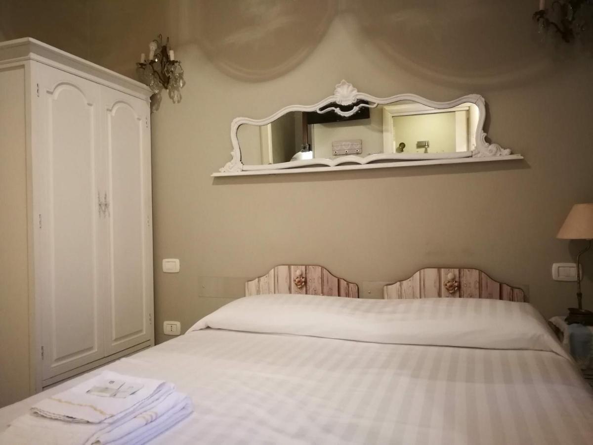 Villa Liberty Ofelia Locazioni Brevi Cagliari Buitenkant foto