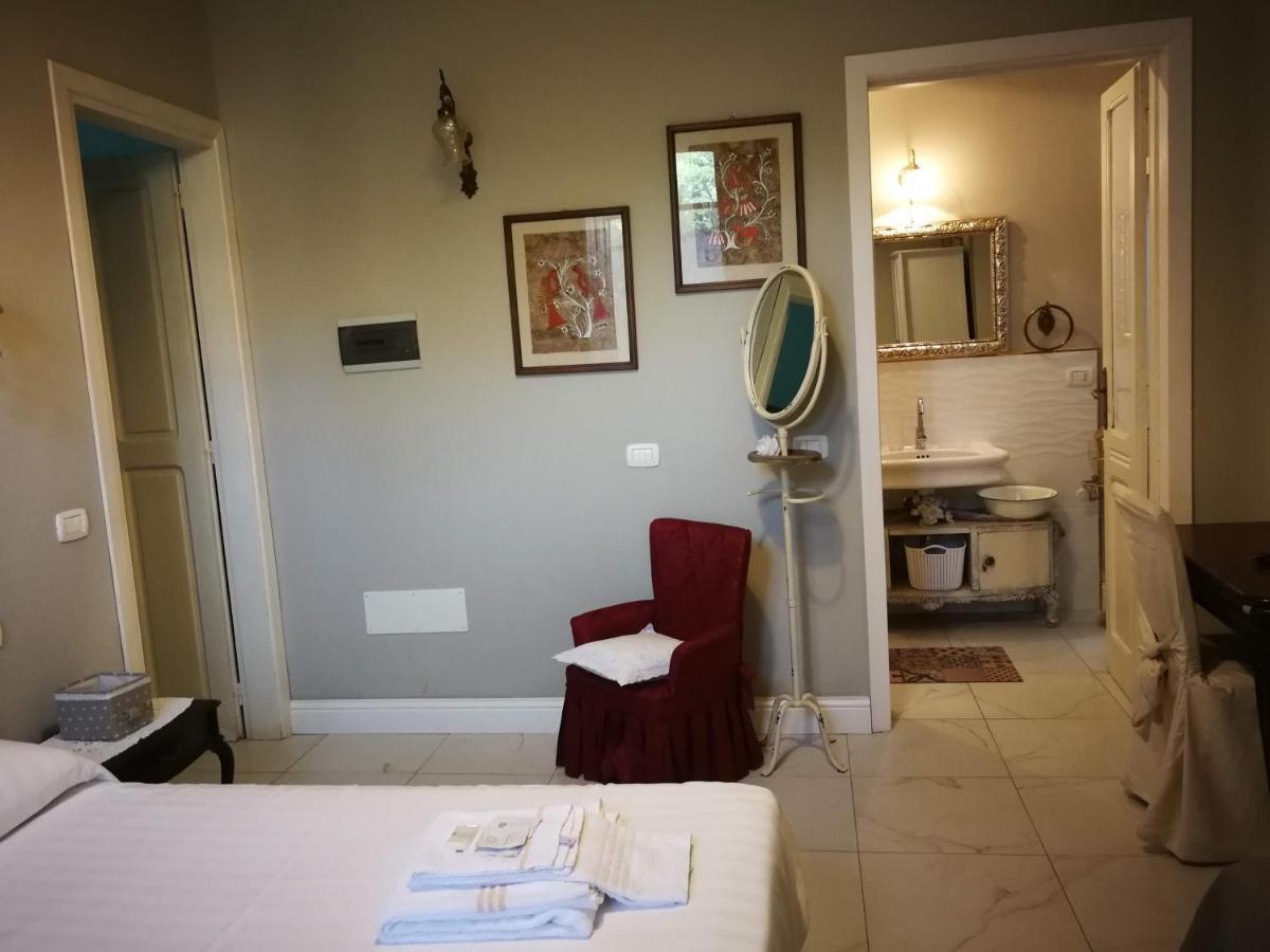 Villa Liberty Ofelia Locazioni Brevi Cagliari Buitenkant foto